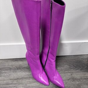 MARK FUCHSIA LEATHER ITALIAN BOOTS